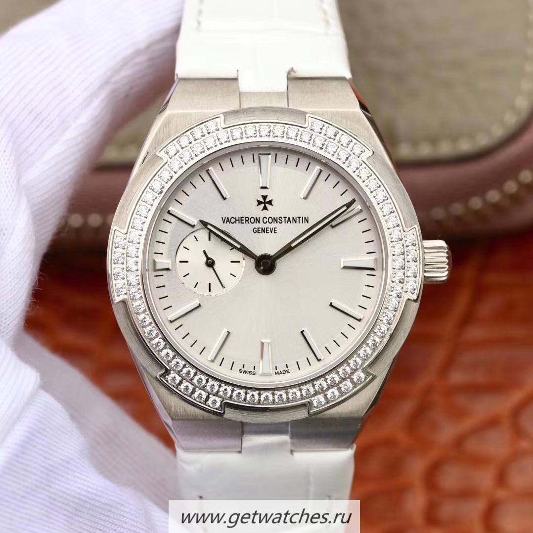 Copy Vacheron C0nstan1n Overseas Automatic 37mm 2305V Noob Factory SS & D1am0nds White Dial 5300