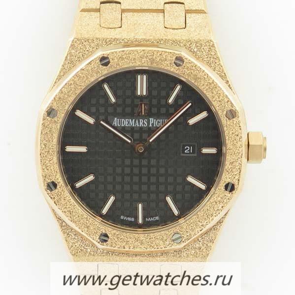 Shop Audemars P1g*et Royal Oak Frosted Gold Quartz 33mm 67653 OMF Rose Gold Black Dial 3132